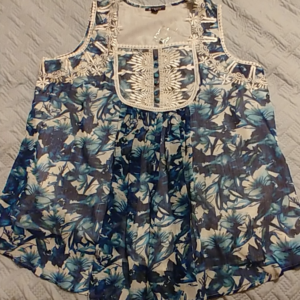 Roaman's Embroidered Sleeveless Blouse